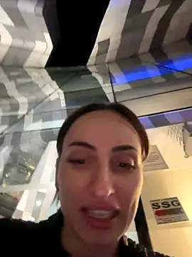 AuraPure online show from October 2025 04:58:01 PM