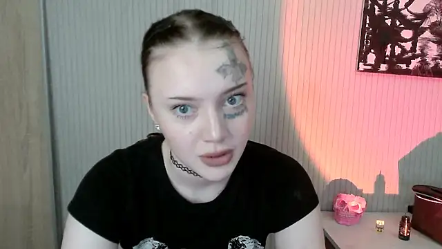 Snapshot of eva_sunshine_blue_eyes chatting on July 2026 05:52:01 PM eva sunshine blue eyes online show from July 2026 05:52:01 PM