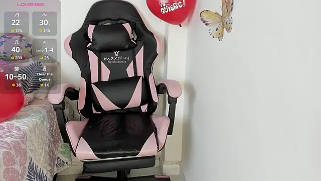 mari-ross online show from February 2026 02:08:01 AM