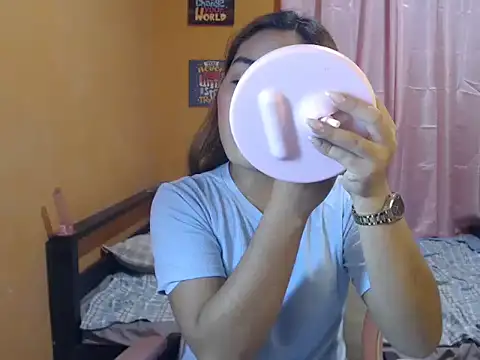 ur Katrina69 online show from March 2026 05:49:01 PM