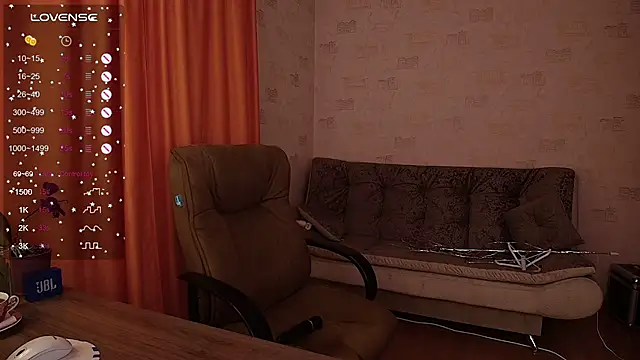 Snapshot of Milla_Vanilla_ chatting on February 2026 12:01:02 PM Milla Vanilla online show from February 2026 12:01:02 PM