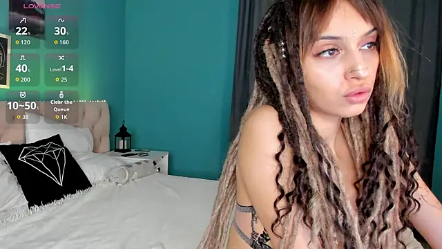 Snapshot of Ameli_Shell chatting on October 2025 01:04:02 AM Ameli Shell online show from October 2025 01:04:02 AM