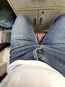  Danny   online show from October 2025 12:15:01 PM