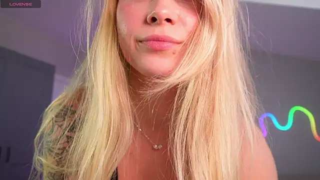 camkeymonkey online show from April 2026 04:12:01 PM