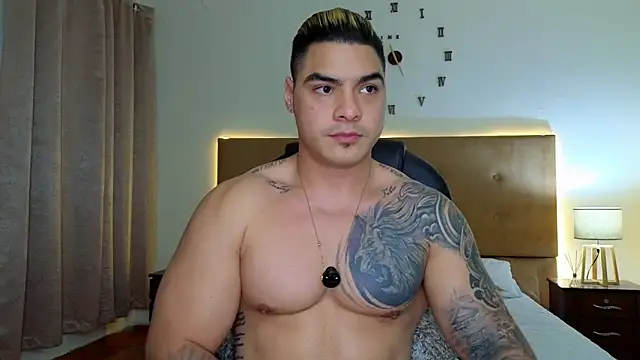 Steven Velez online show from October 2025 12:15:02 AM