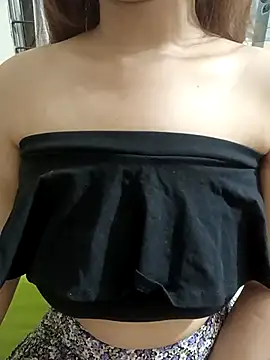 loving candy online show from December 2025 07:09:01 PM