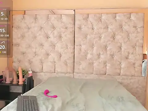 Snapshot of anita_toro_ chatting on December 2025 10:24:01 AM anita toro online show from December 2025 10:24:01 AM