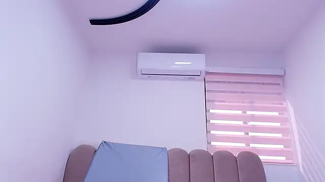 abbypratt online show from March 2026 07:19:01 PM