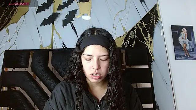 malejahotcs01 online show from November 2025 11:35:01 AM