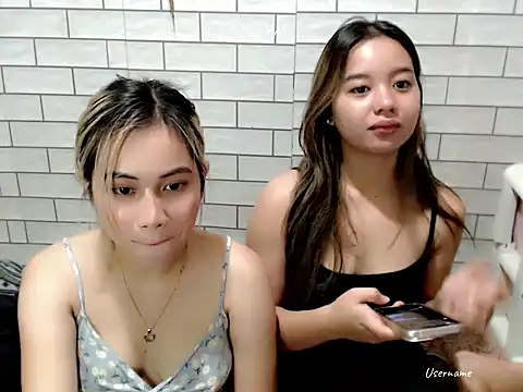 Snapshot of Rainea149 chatting on January 2026 05:27:02 PM Rainea149 online show from January 2026 05:27:02 PM