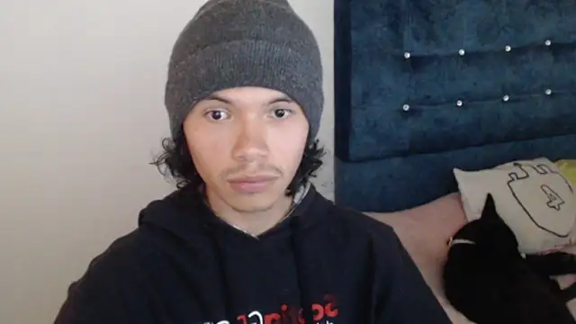 Xoxo Smiles online show from September 2025 06:40:02 PM