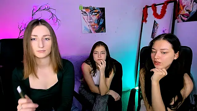 eva smiith  online show from December 2025 06:44:02 AM