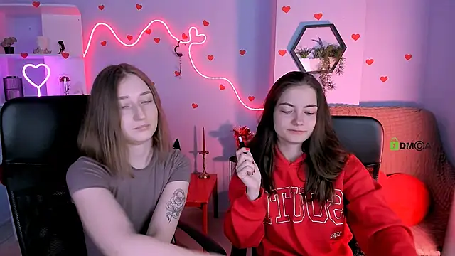 eva smiith  online show from April 2026 05:49:01 AM