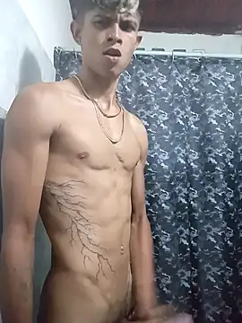 Snapshot of God_Eros_23cm chatting on January 2026 05:55:02 AM God Eros 23cm online show from January 2026 05:55:02 AM