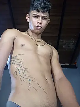 Snapshot of God_Eros_23cm chatting on May 2026 01:27:02 PM God Eros 23cm online show from May 2026 01:27:02 PM
