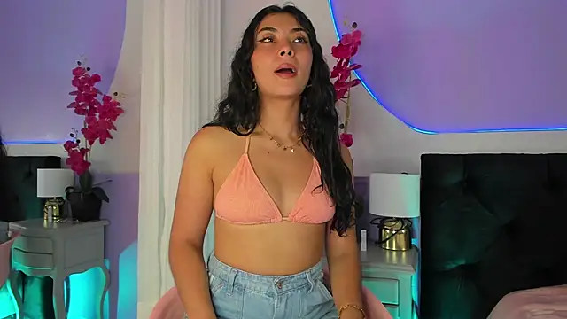 Snapshot of _HAANNAH_ chatting on September 2025 07:47:02 PM  HAANNAH  online show from September 2025 07:47:02 PM