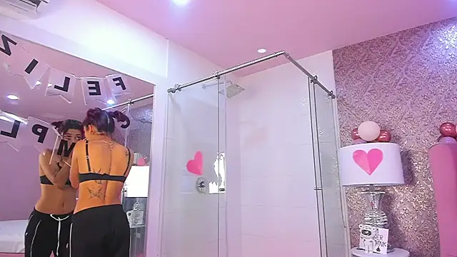 amber sparkle online show from March 2026 12:42:02 PM