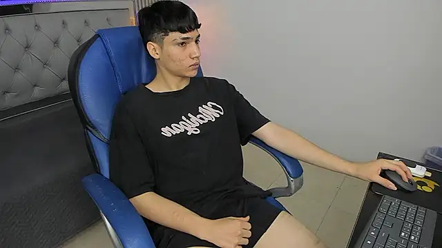 SamBlack  online show from March 2026 01:04:01 PM