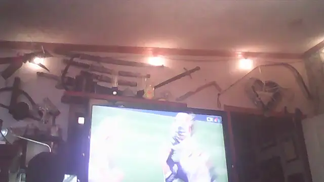 Snapshot of BonnienClyde5421 chatting on February 2026 12:14:02 AM BonnienClyde5421 online show from February 2026 12:14:02 AM