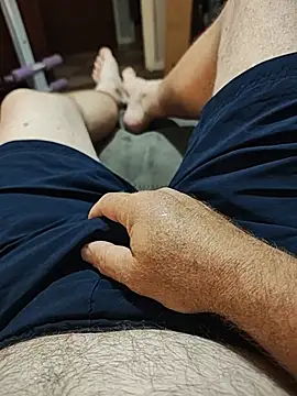 hubbyfun19 online show from June 2026 03:00:01 AM