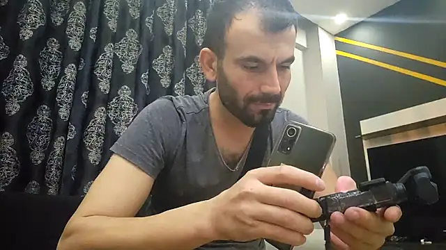 Snapshot of Apooabe chatting on November 2025 04:40:02 PM Apooabe online show from November 2025 04:40:02 PM