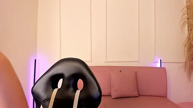 Snapshot of Lilily_lv chatting on December 2025 12:22:02 PM Lilily lv online show from December 2025 12:22:02 PM