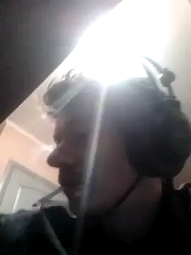 Snapshot of dudewolfen chatting on March 2026 02:13:02 AM dudewolfen online show from March 2026 02:13:02 AM