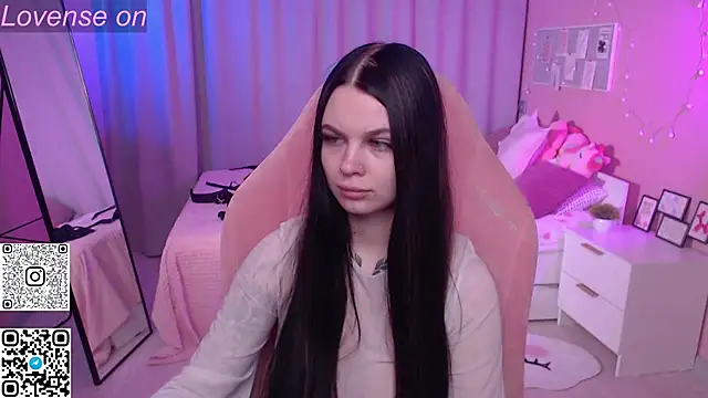 Snapshot of Michela_Fruet chatting on May 2026 01:02:02 AM Michela Fruet online show from May 2026 01:02:02 AM