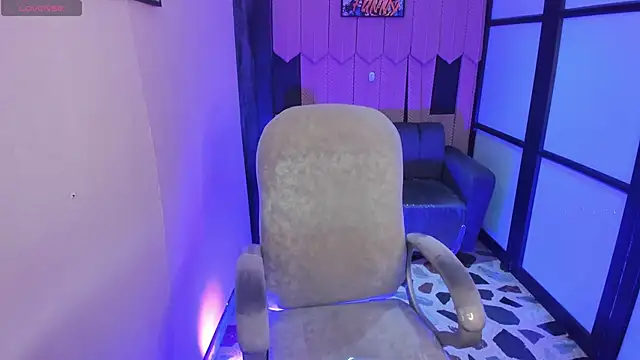 Snapshot of AmbarFoxx_ chatting on February 2026 08:24:07 AM AmbarFoxx online show from February 2026 08:24:07 AM