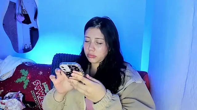 snow doll online show from November 2025 11:07:02 PM