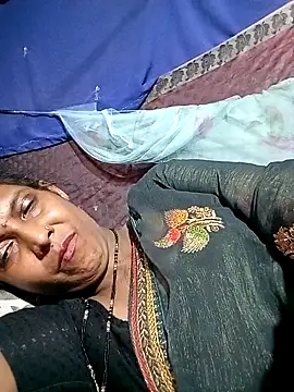 Snapshot of Savita992 chatting on May 2026 08:08:01 AM Savita992 online show from May 2026 08:08:01 AM