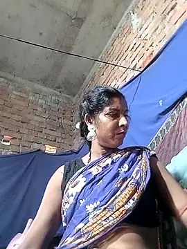 Snapshot of Savita992 chatting on May 2026 09:47:02 AM Savita992 online show from May 2026 09:47:02 AM