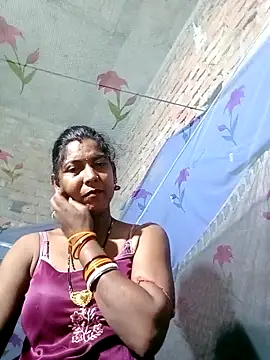 Snapshot of Savita992 chatting on May 2026 07:19:02 PM Savita992 online show from May 2026 07:19:02 PM