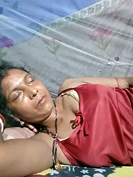 Snapshot of Savita992 chatting on May 2026 07:41:02 PM Savita992 online show from May 2026 07:41:02 PM