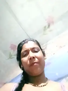 Snapshot of Savita992 chatting on June 2026 07:48:01 PM Savita992 online show from June 2026 07:48:01 PM