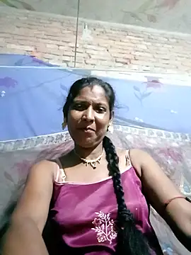 Snapshot of Savita992 chatting on June 2026 03:14:02 PM Savita992 online show from June 2026 03:14:02 PM