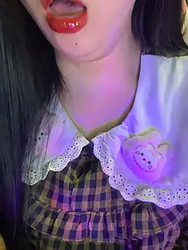 Linhtruong  online show from February 2026 04:21:02 AM