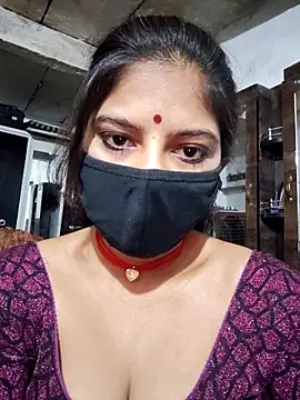 Daisygirl9 online show from May 2026 10:26:02 PM
