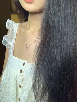 Nhinhi18 online show from June 2026 03:01:02 PM