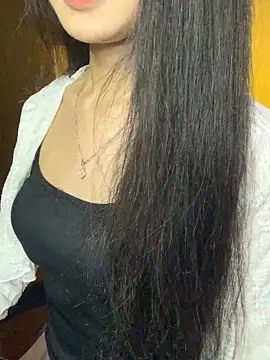 Nhinhi18 online show from June 2026 02:54:02 PM
