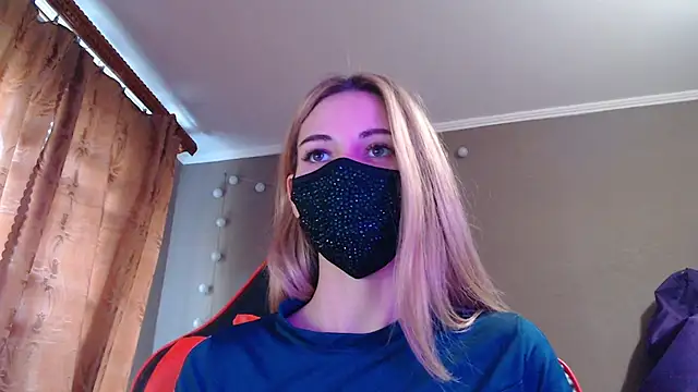 Snapshot of Iris_lave chatting on October 2025 02:02:02 PM Iris lave online show from October 2025 02:02:02 PM