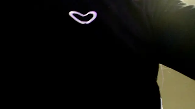 Snapshot of Iris_lave chatting on February 2026 03:04:01 PM Iris lave online show from February 2026 03:04:01 PM