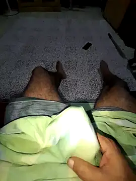 hackyourpussyxh online show from September 2025 04:45:02 PM