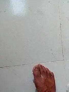 hackyourpussyxh online show from November 2025 02:00:01 AM