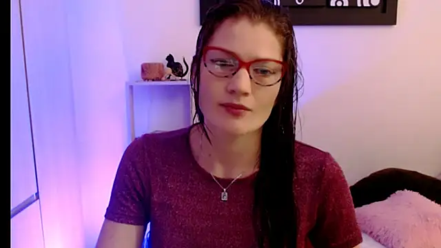Snapshot of Camila-ventura chatting on June 2026 12:03:02 PM Camila-ventura online show from June 2026 12:03:02 PM
