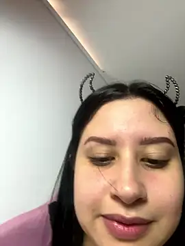 lucy grey25 online show from January 2026 05:27:02 PM