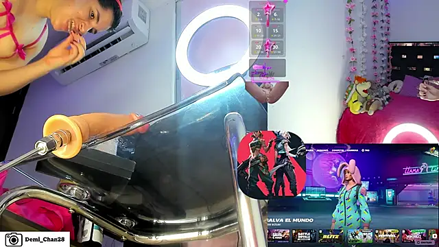 Snapshot of demi_chan chatting on April 2026 09:19:01 AM demi chan online show from April 2026 09:19:01 AM