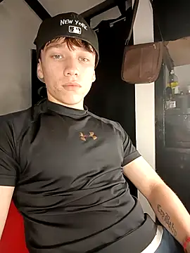 Snapshot of Logan_sixxer chatting on September 2025 02:49:01 AM Logan sixxer online show from September 2025 02:49:01 AM