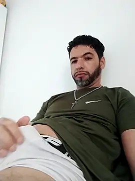 Snapshot of Darkjhp chatting on October 2025 05:39:01 PM Darkjhp online show from October 2025 05:39:01 PM