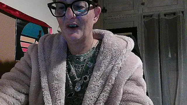 Mistress-Ivy51 online show from November 2025 06:08:01 AM